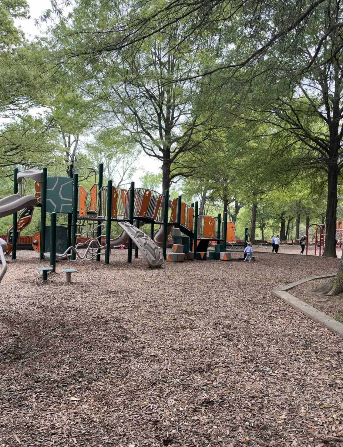 Chantilly Park playground